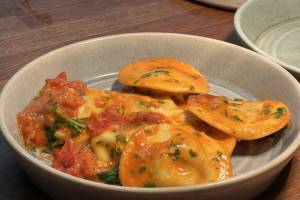 Da Luigi Bistro - Italian Restaurant